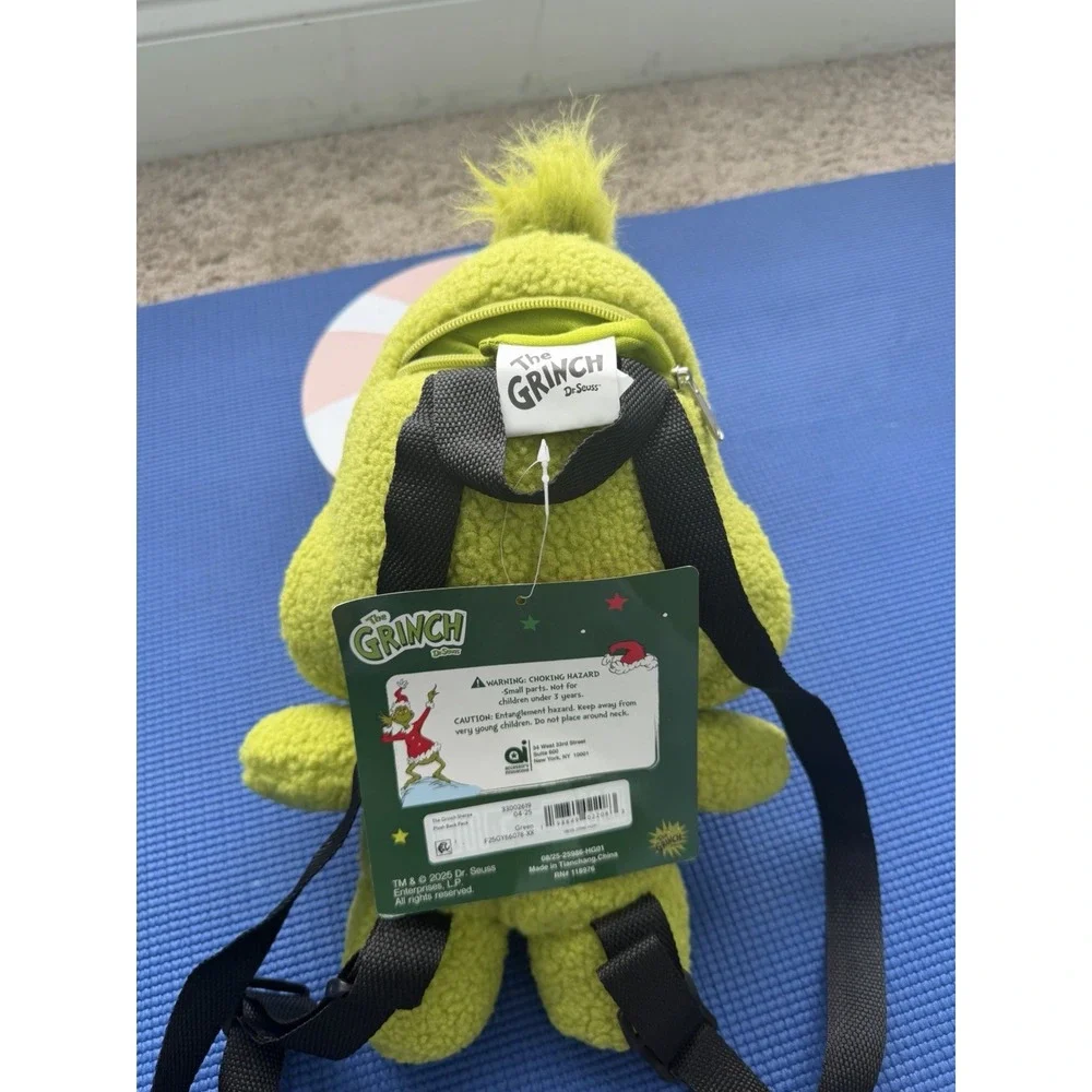 NEW The Dr. Seuss Grinch Sherpa Plush Kids' Plush 15/16